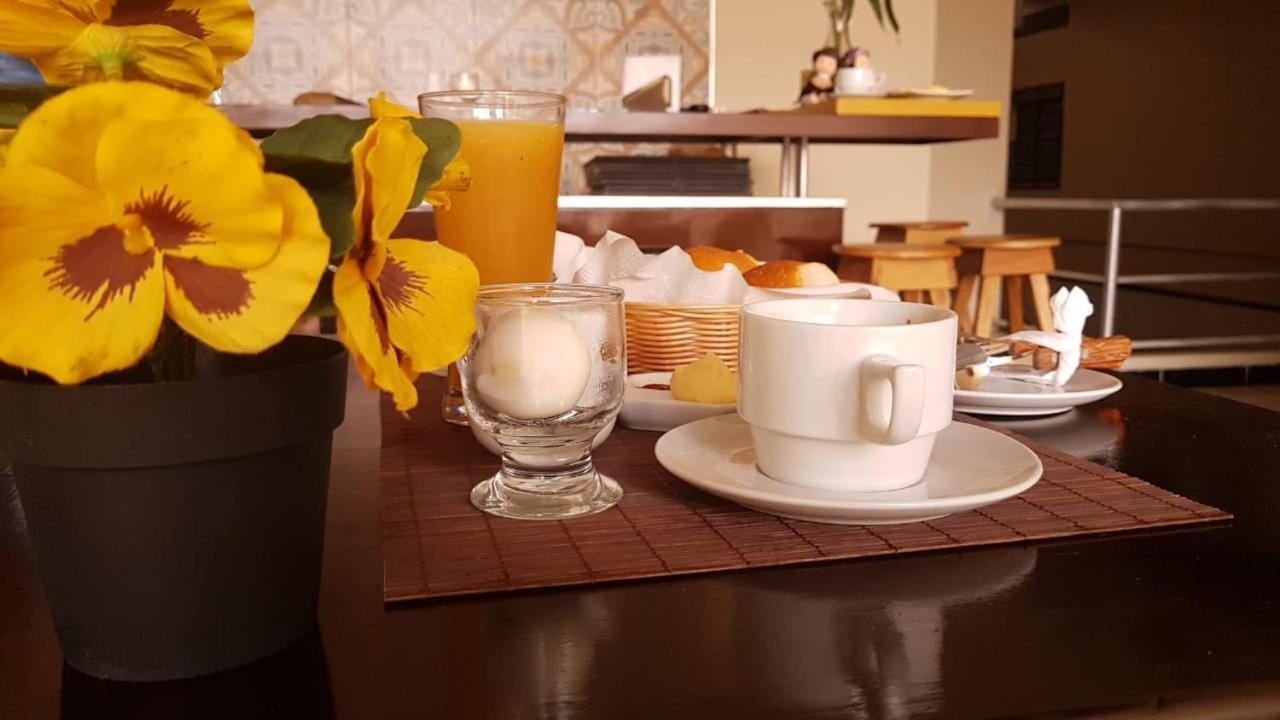 Jer'S Hostal Тумбес Екстер'єр фото